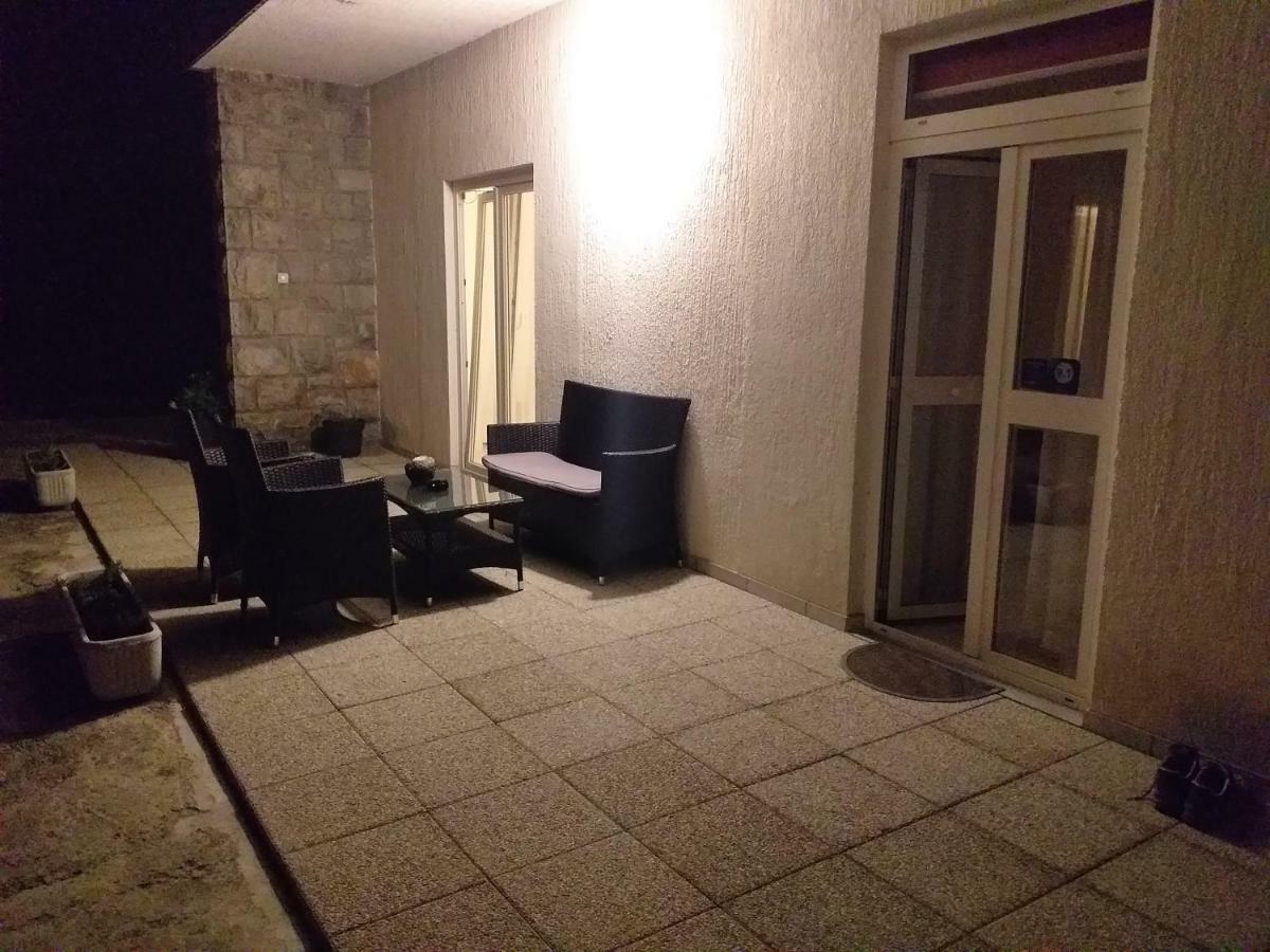 Apartments Duras Gruda Esterno foto